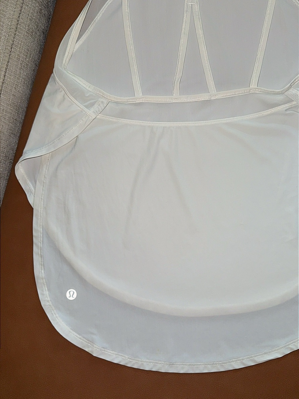 Pristine excellent Lululemon anew singlet in white Size: 6 - Picture 8 of 10